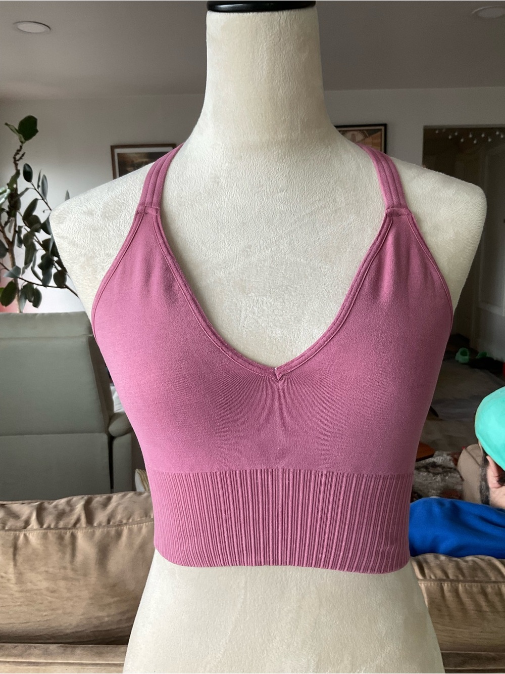Free People Movement Seamless V-Neck Ribbed Cropped Tank - Rose Size XS/S